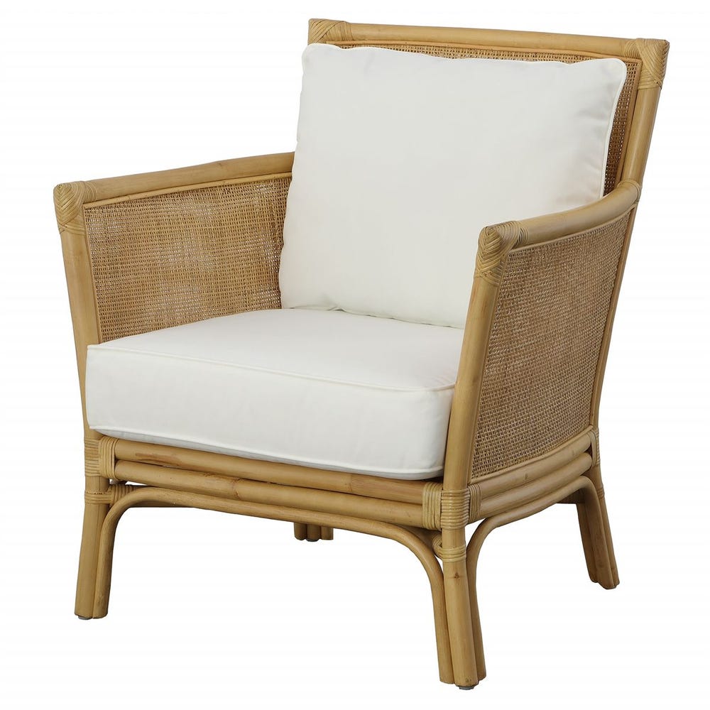 Fauteuil côtier en rotin naturel tressé avec coussins blancs