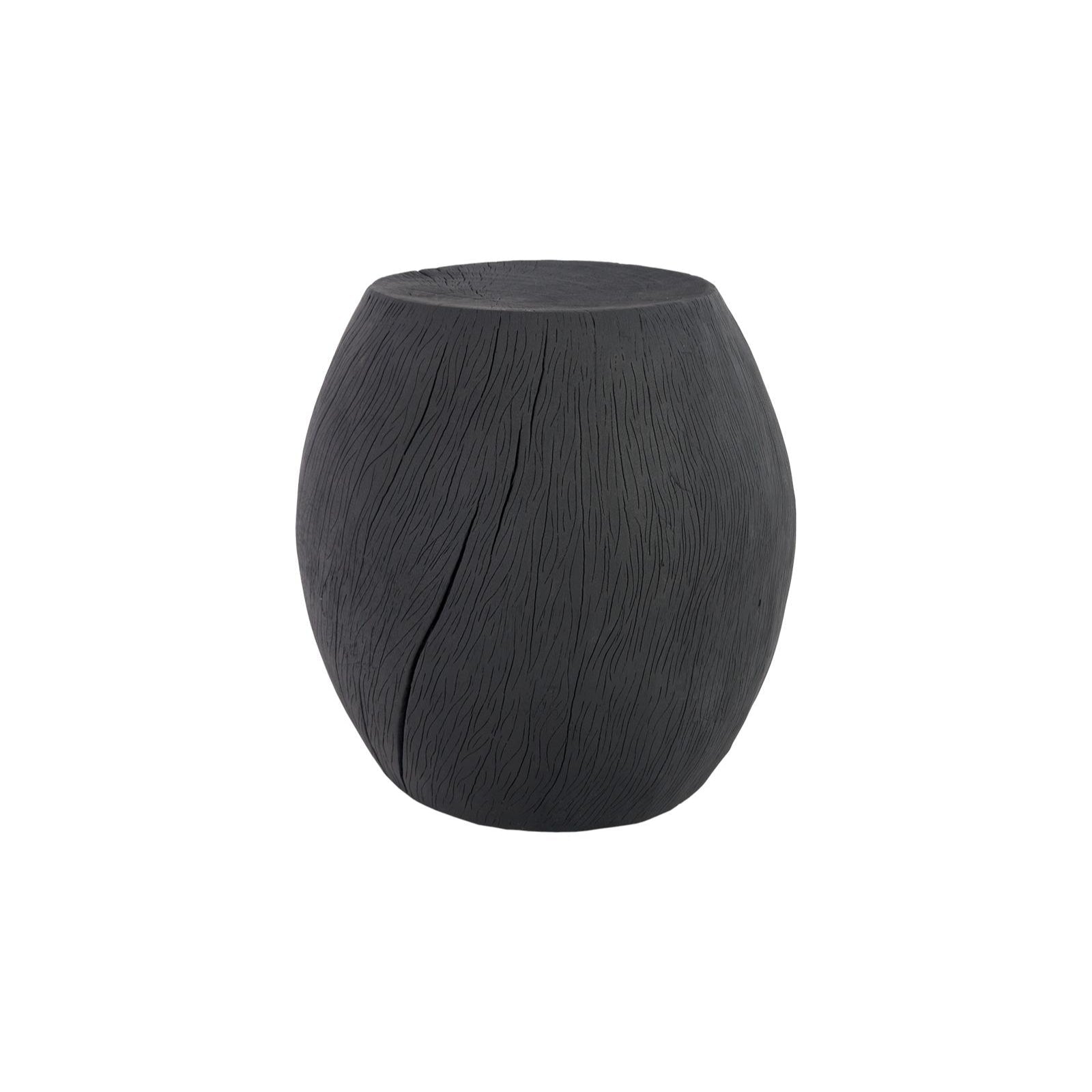 Tabouret tambour en résine noir mat, texture bois brûlé